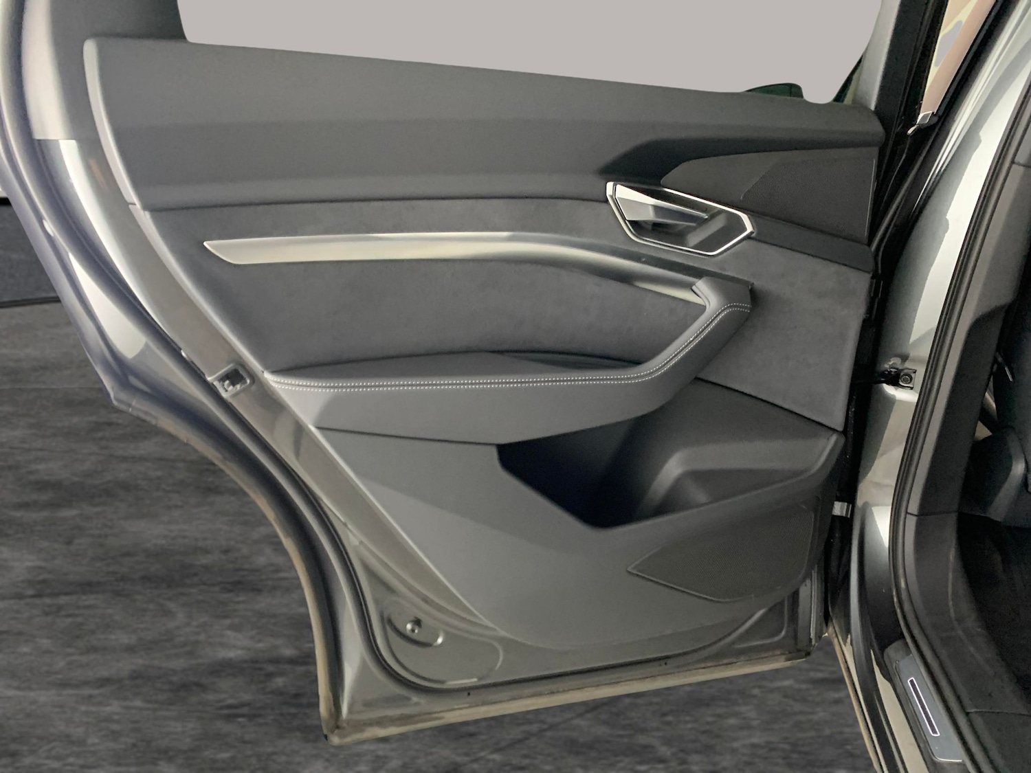 Used Audi e-tron 2022 for sale - 77068179: Photo 31