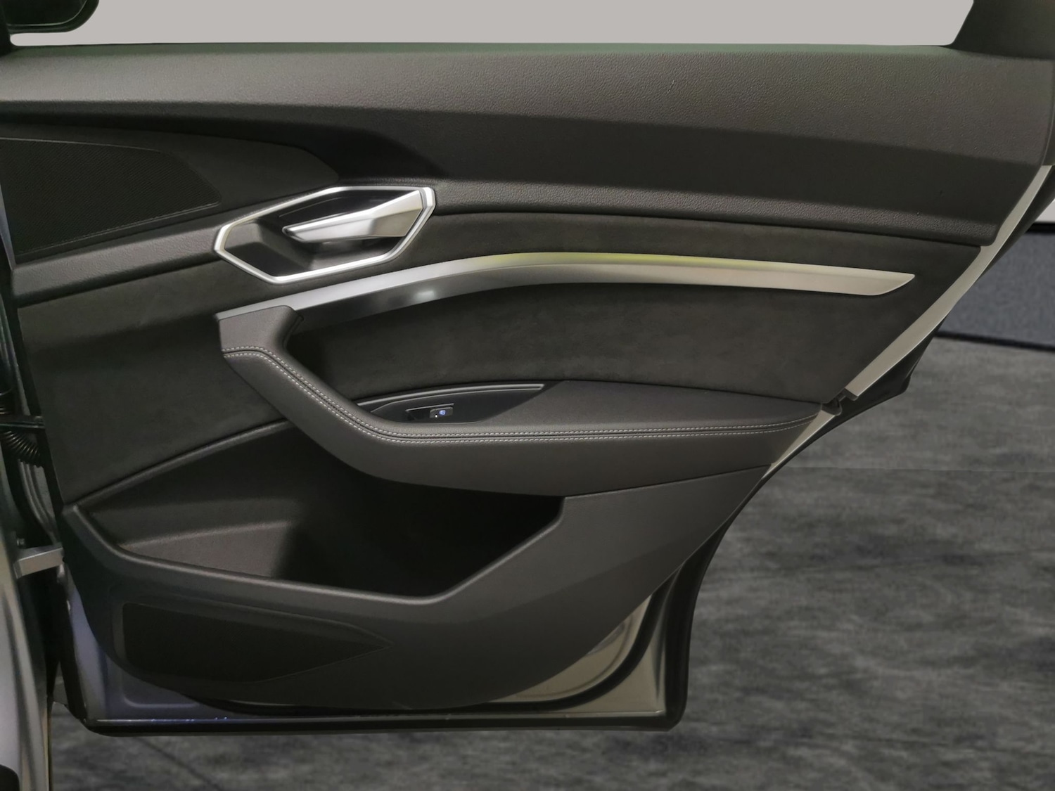 Used Audi e-tron 2022 for sale - 77569950: Photo 31