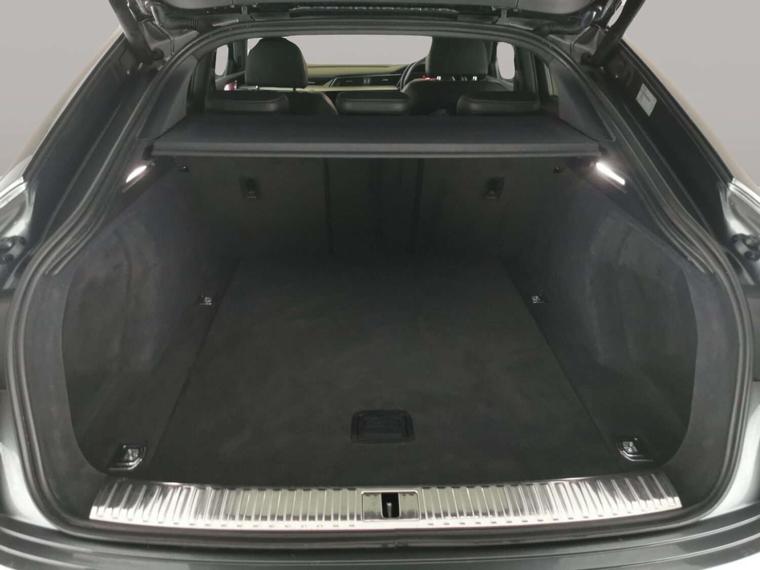 Used Audi e-tron 2020 for sale - 77499950: Photo 40