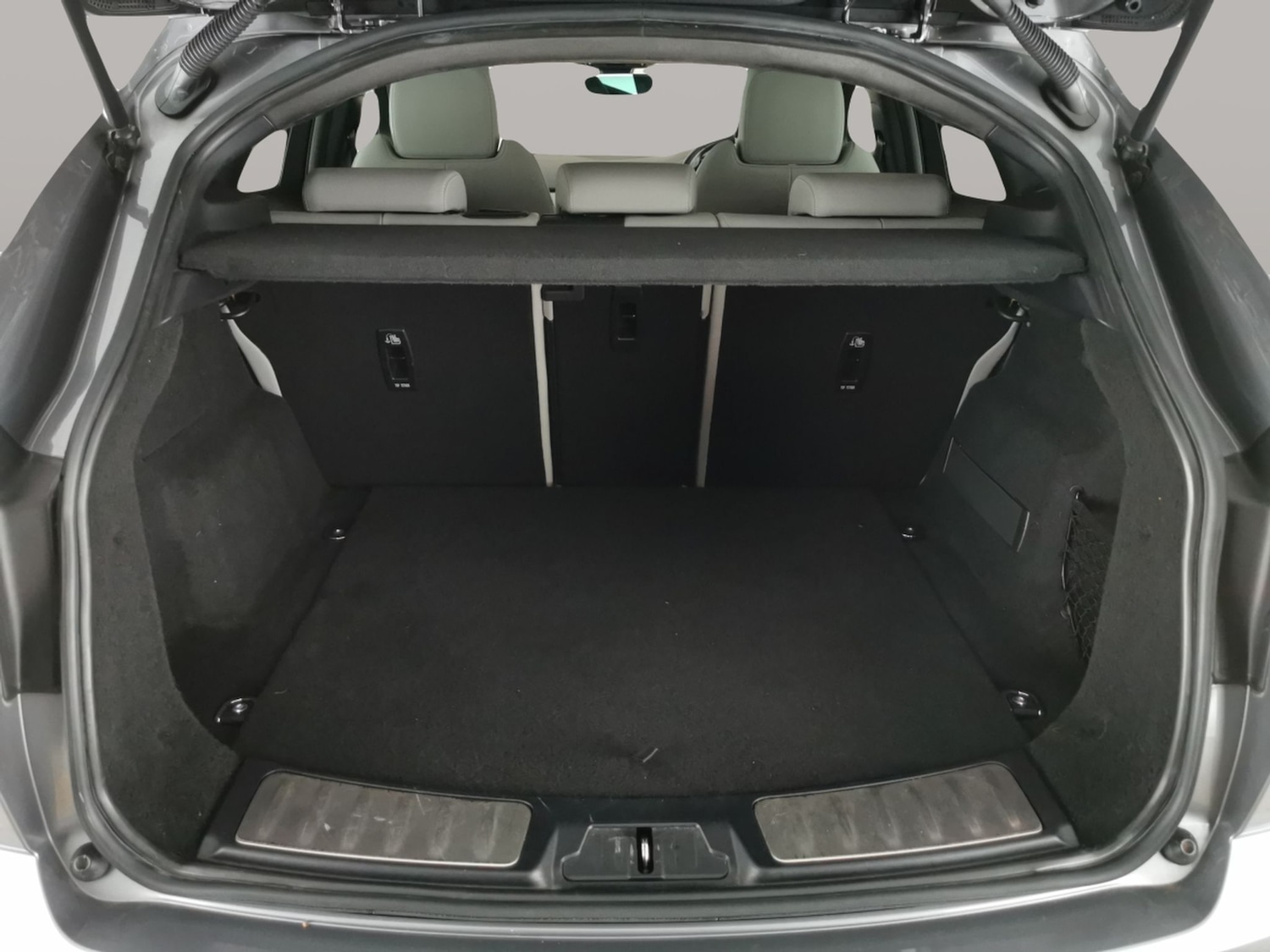 Used Jaguar E-Pace 2021 for sale - 77241254: Photo 33