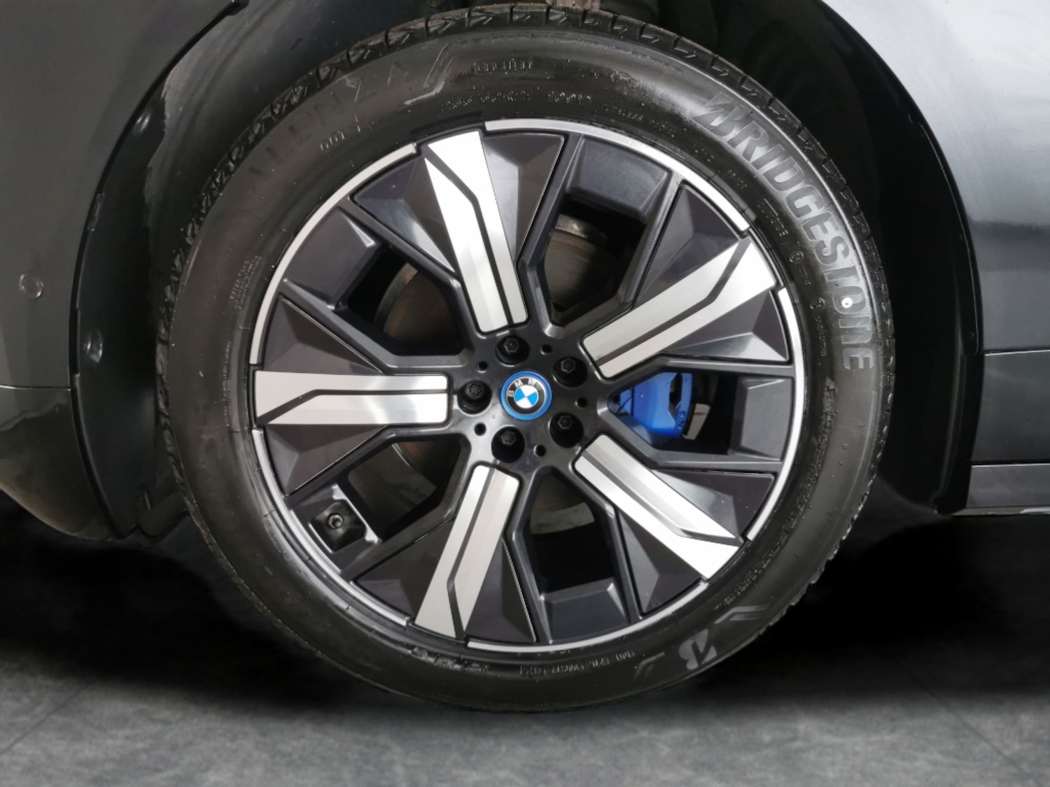 Used BMW iX 2022 for sale - 76663422: Photo 28