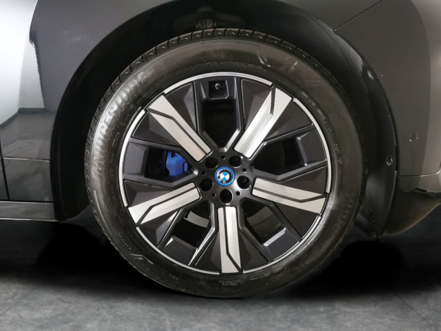 Used BMW iX 2022 for sale - 76663422: Photo 29