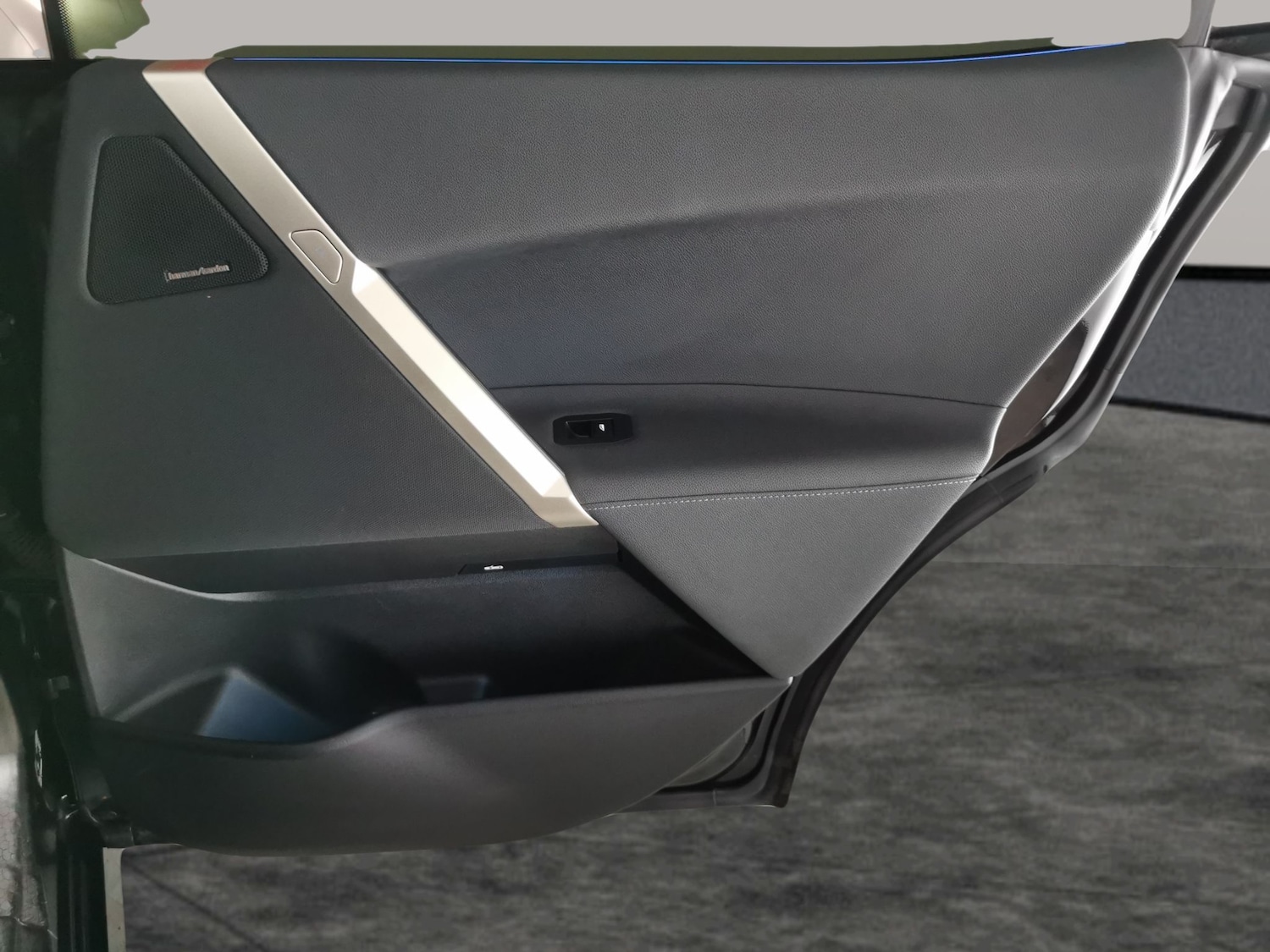 Used BMW iX 2022 for sale - 76663422: Photo 34