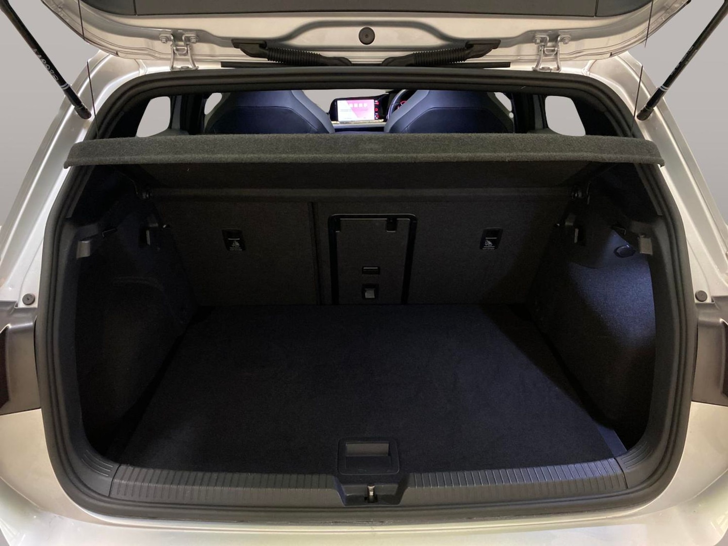 Used Volkswagen Golf 2024 for sale - 78142066: Photo 30