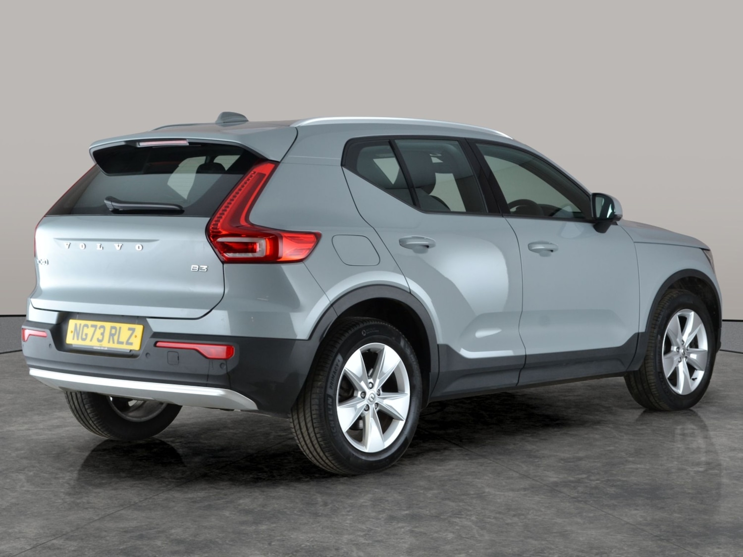 Used Volvo XC40 2024 for sale - 76935109: Photo 10