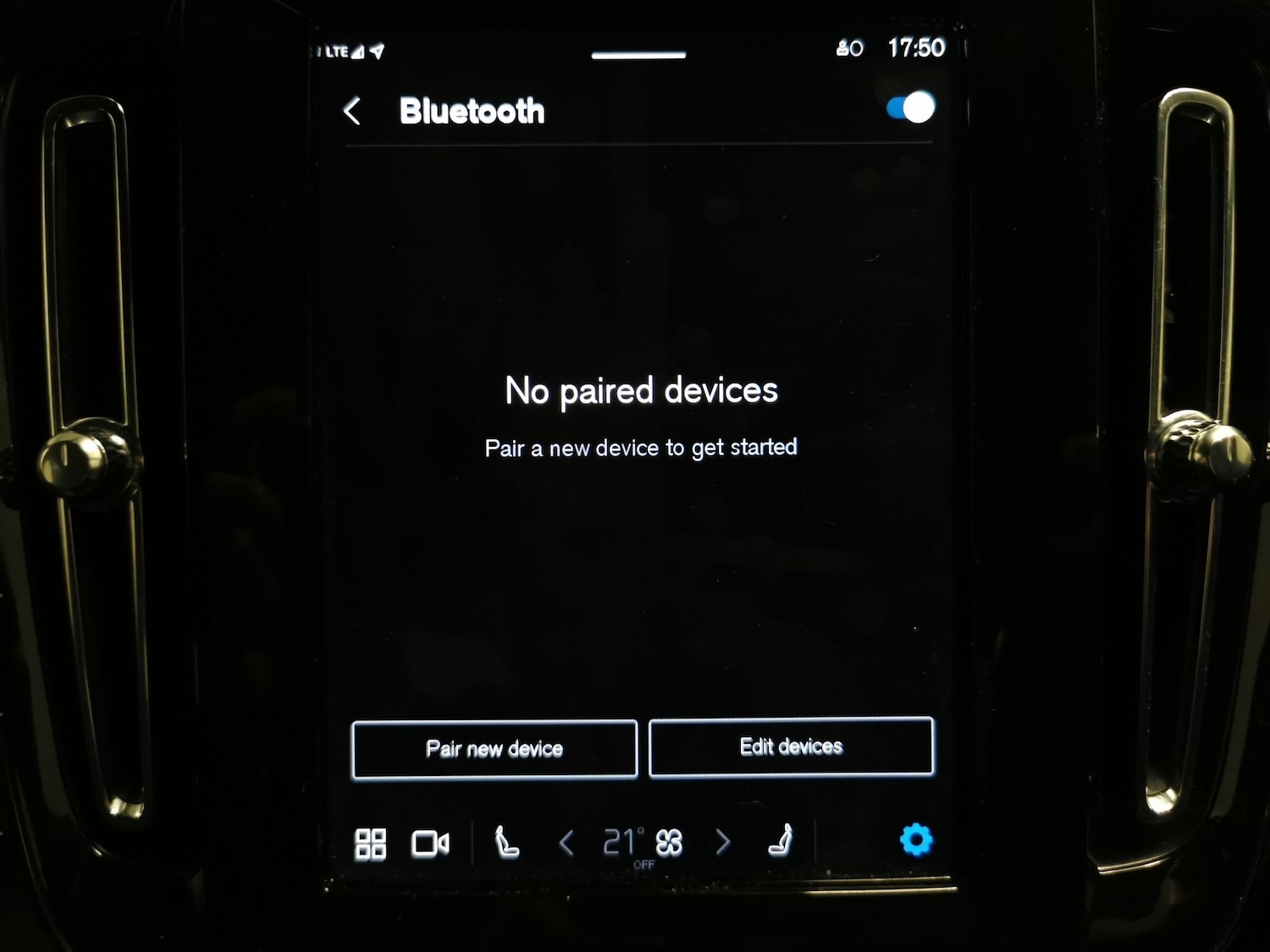 Used Volvo XC40 2024 for sale - 76935109: Photo 17