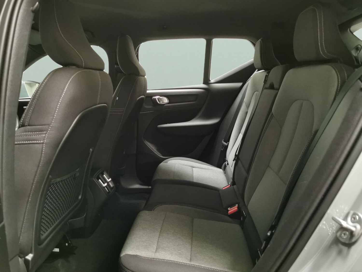 Used Volvo XC40 2024 for sale - 76935109: Photo 25