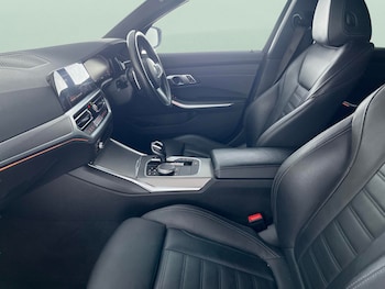 Used BMW 3 Series 2020 for sale - 75733861: Photo