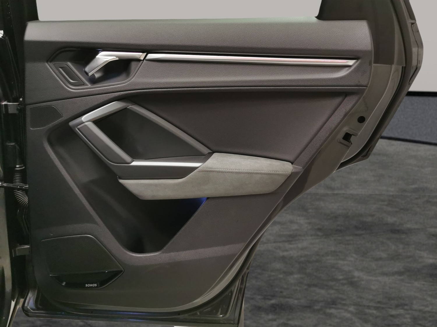 Used Audi Q3 2022 for sale - 76612415: Photo 34