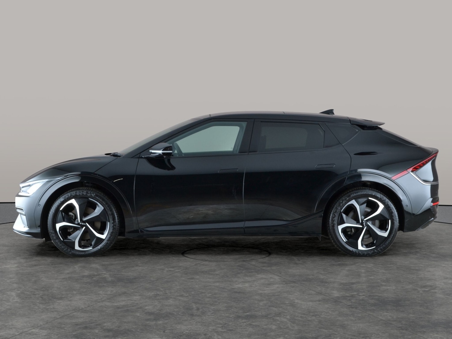 Used Kia EV6 2023 for sale - 76935216: Photo 14