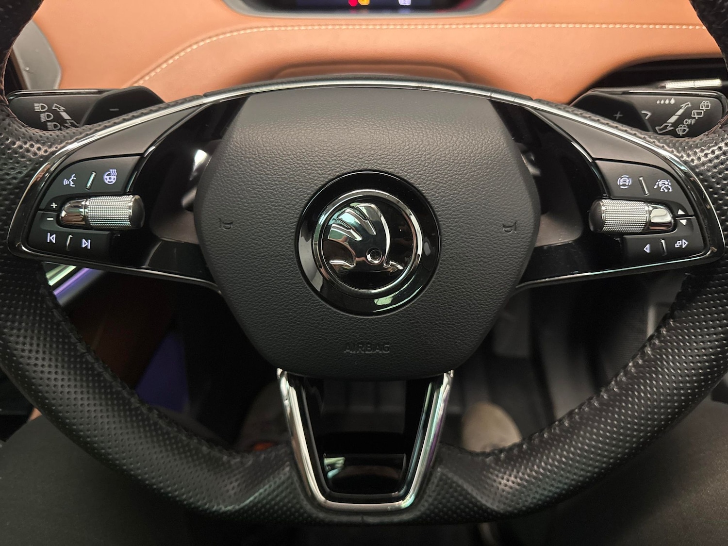 Used Skoda Enyaq 2021 for sale - 77614943: Photo 14