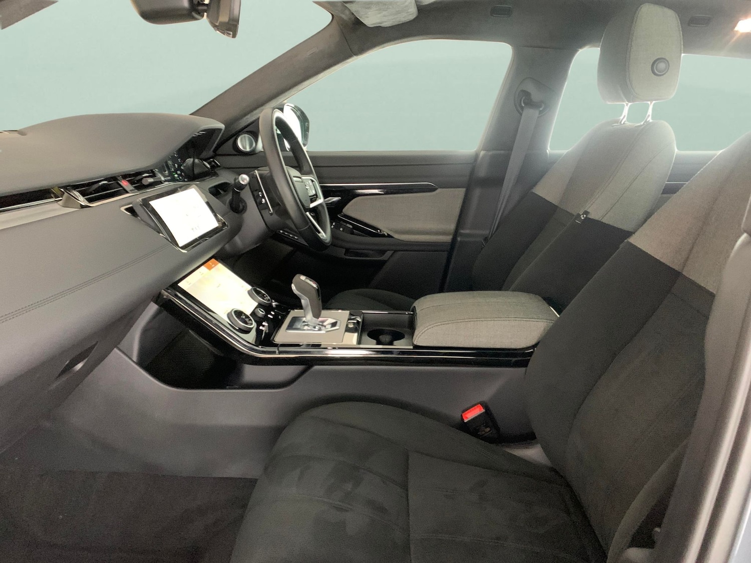 Used Land Rover Range Rover Evoque 2021 for sale - 76967170: Photo 4