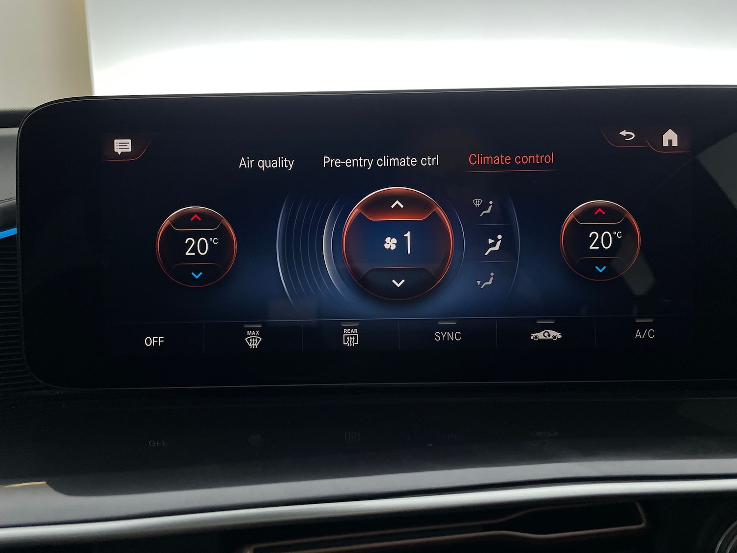 Used Mercedes-Benz EQC 2022 for sale - 76984482: Photo 25