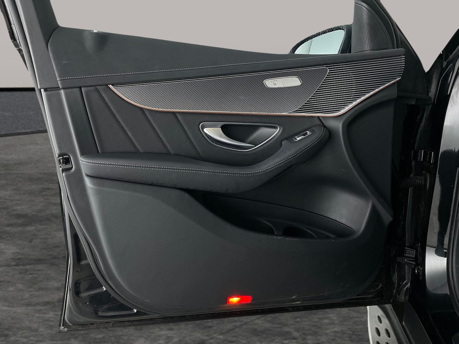 Used Mercedes-Benz EQC 2022 for sale - 76984482: Photo 36