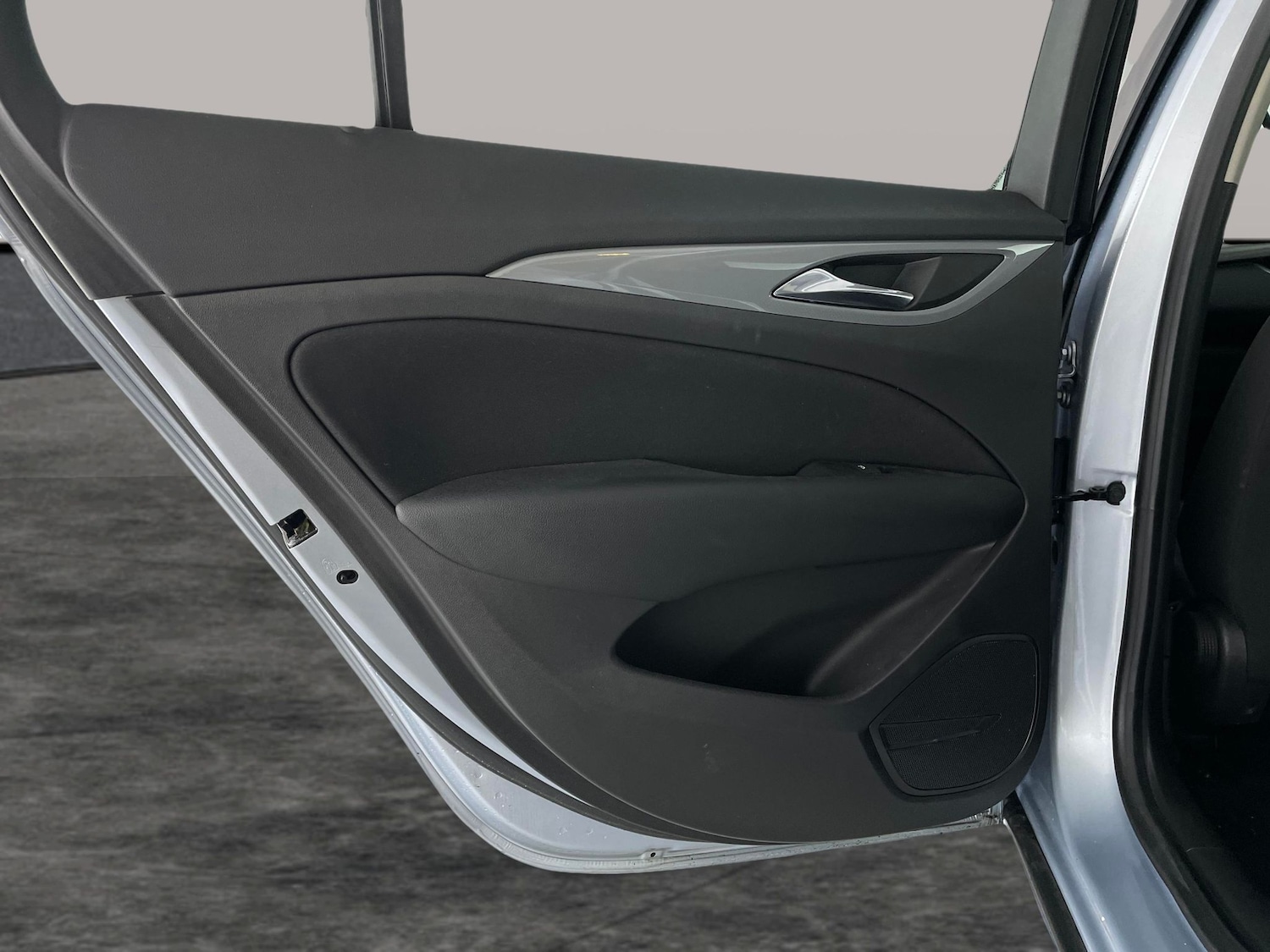 Used Vauxhall Insignia 2018 for sale - 77034114: Photo 28