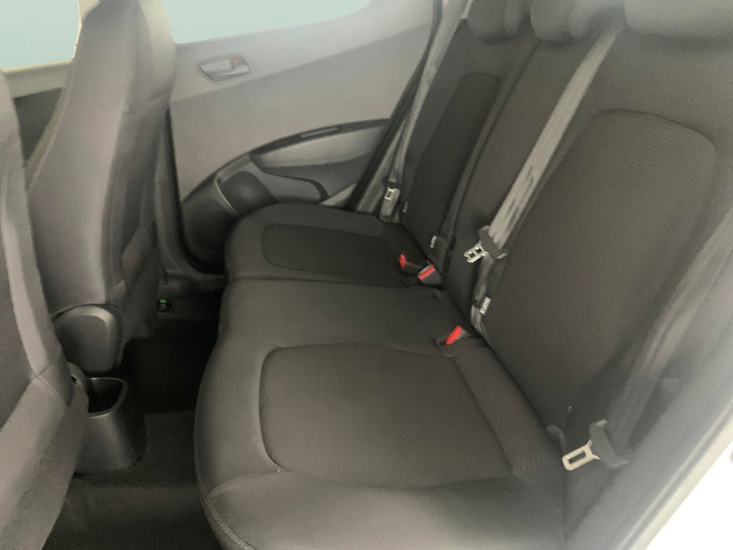 Used Hyundai i10 2020 for sale - 76502053: Photo 26