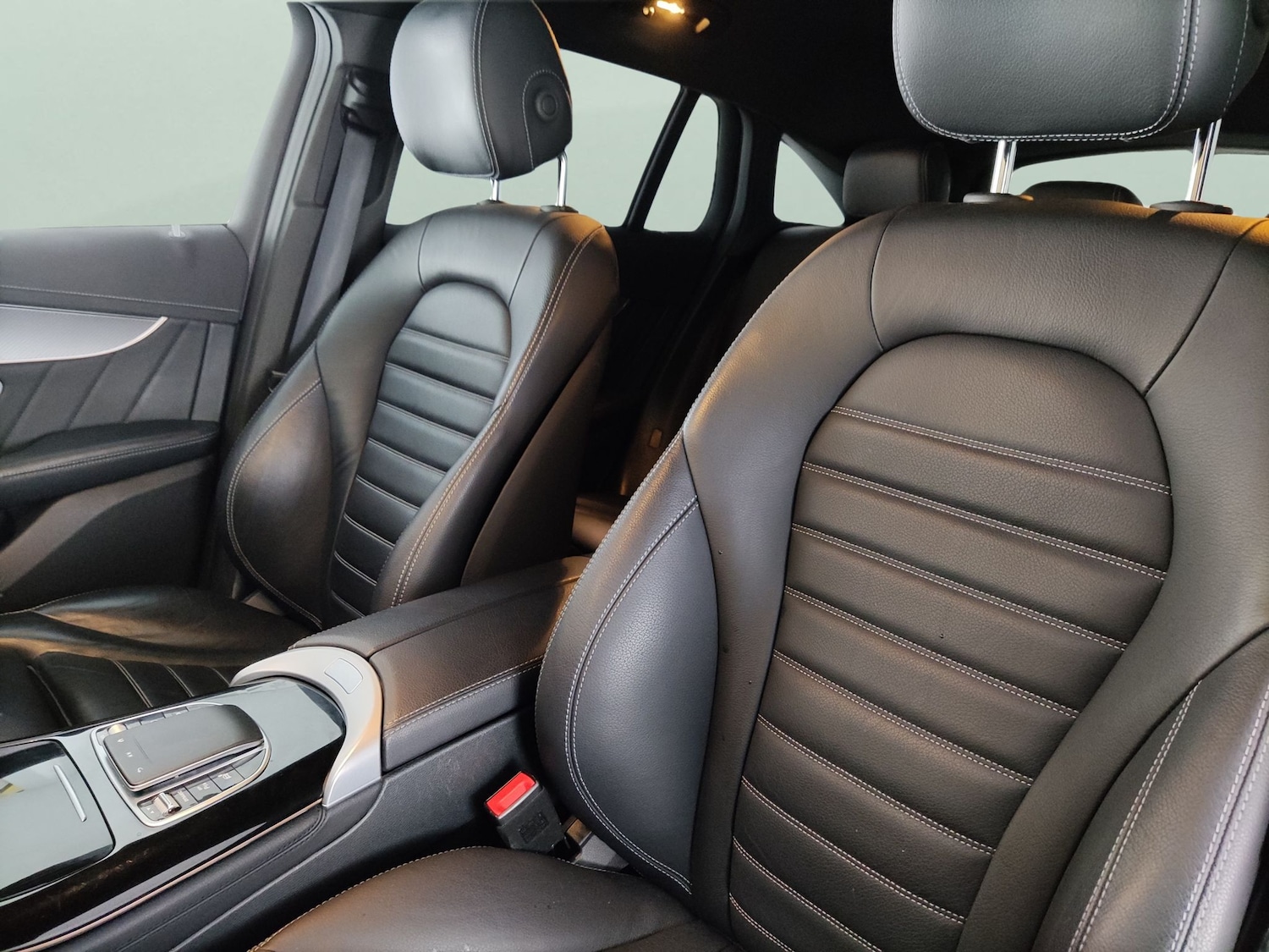 Used Mercedes-Benz EQC 2022 for sale - 77984590: Photo 6