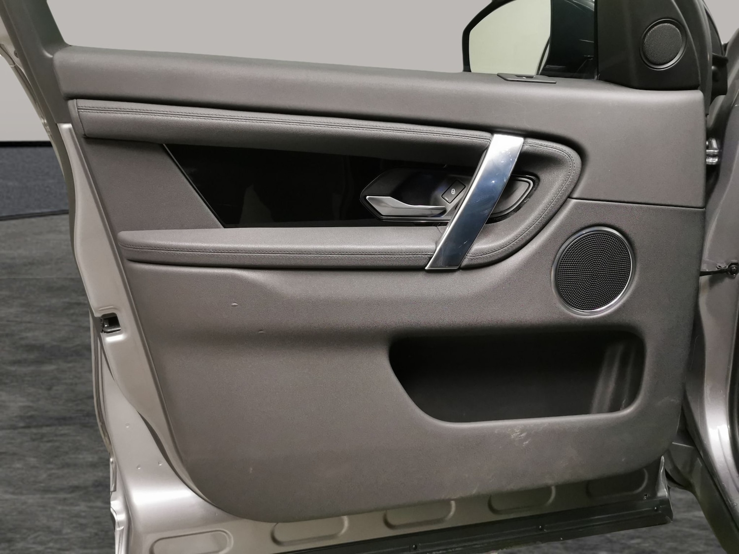 Used Land Rover Discovery Sport 2020 for sale - 77241250: Photo 25