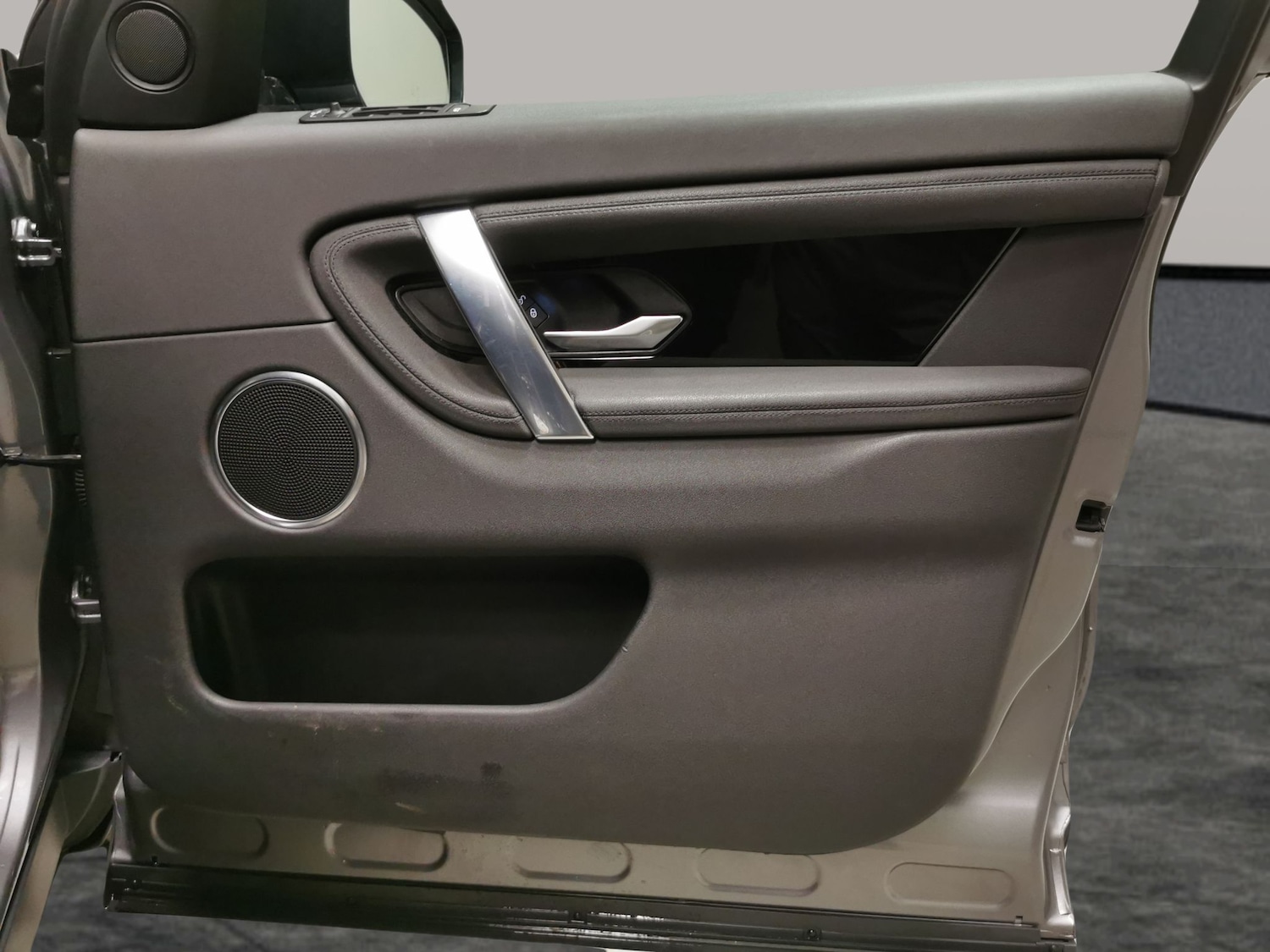 Used Land Rover Discovery Sport 2020 for sale - 77241250: Photo 28