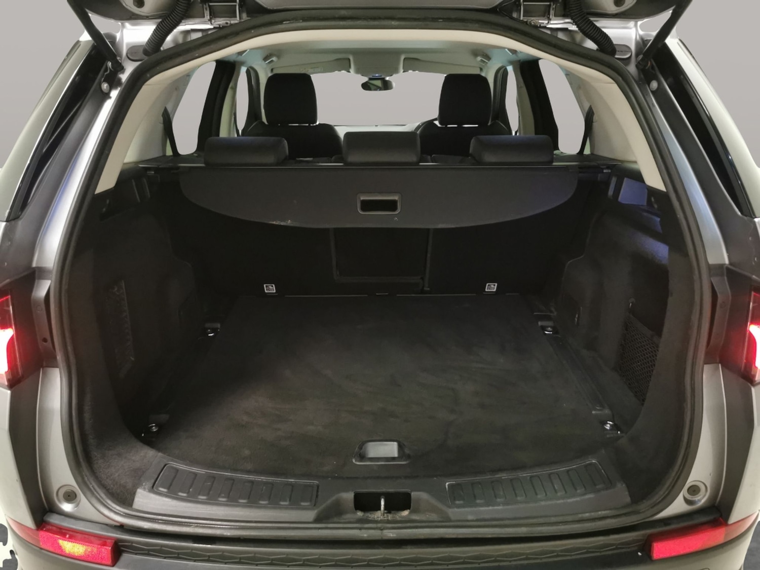 Used Land Rover Discovery Sport 2020 for sale - 77241250: Photo 31