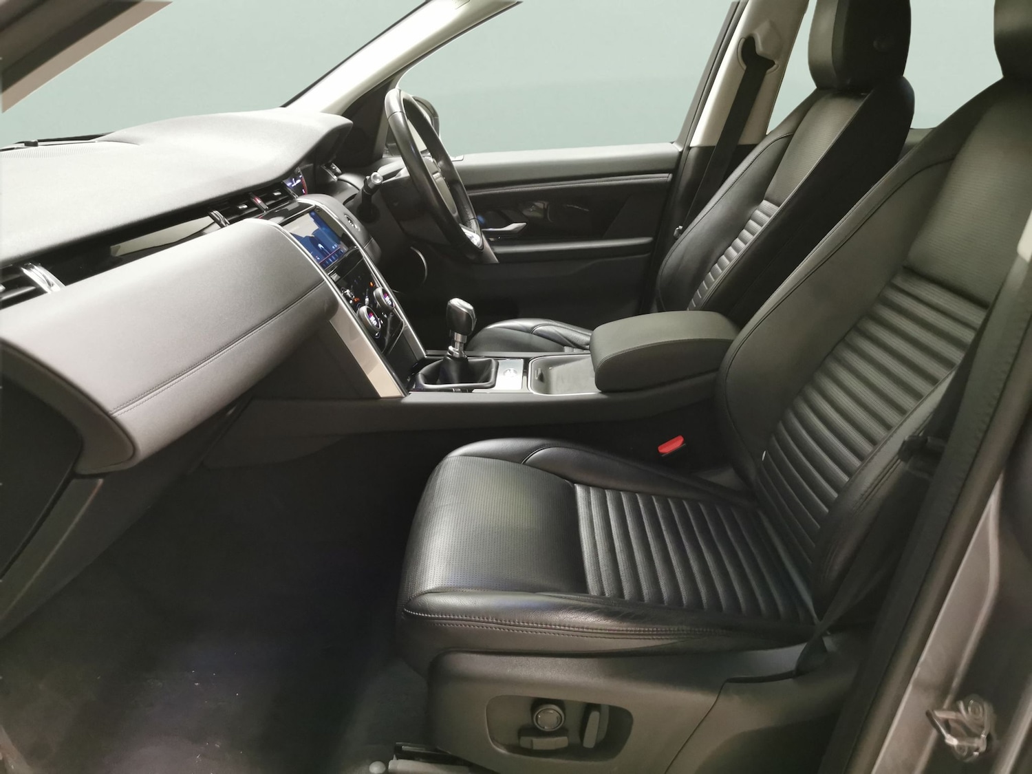 Used Land Rover Discovery Sport 2020 for sale - 77241250: Photo 4