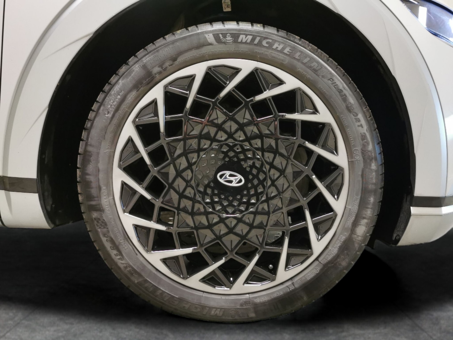 Used Hyundai IONIQ 5 2021 for sale - 77679231: Photo 29