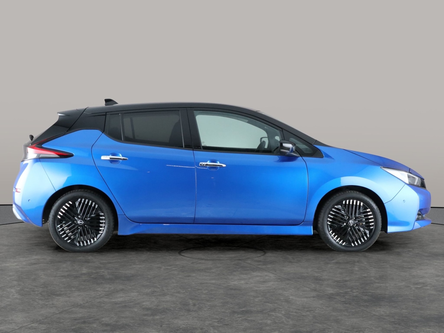 Used Nissan Leaf 2022 for sale - 76831411: Photo 10