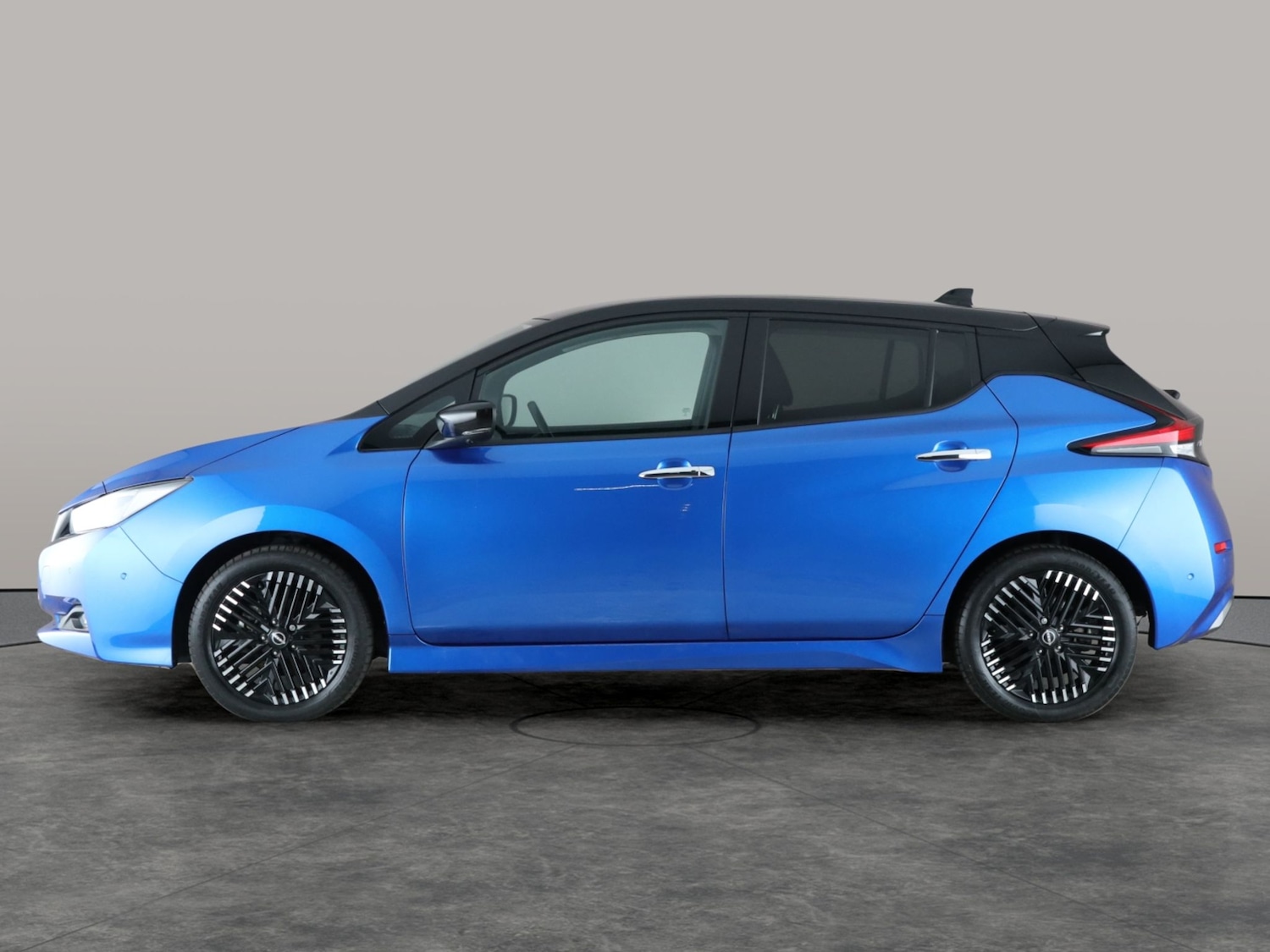 Used Nissan Leaf 2022 for sale - 76831411: Photo 14