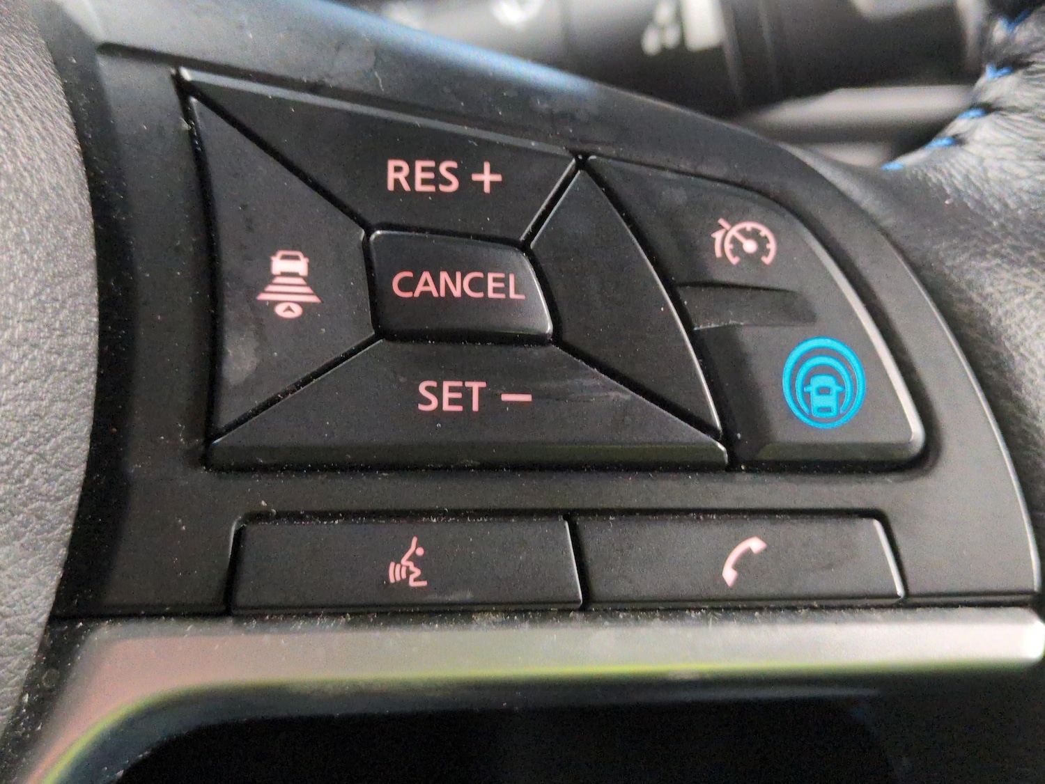 Used Nissan Leaf 2022 for sale - 76831411: Photo 20