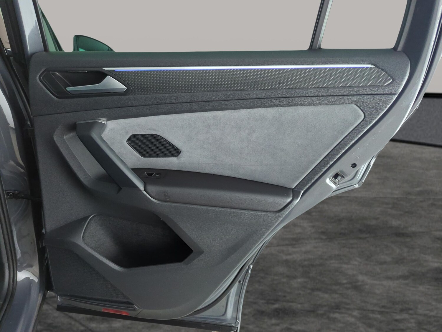 Used Volkswagen Tiguan 2023 for sale - 77428587: Photo 35