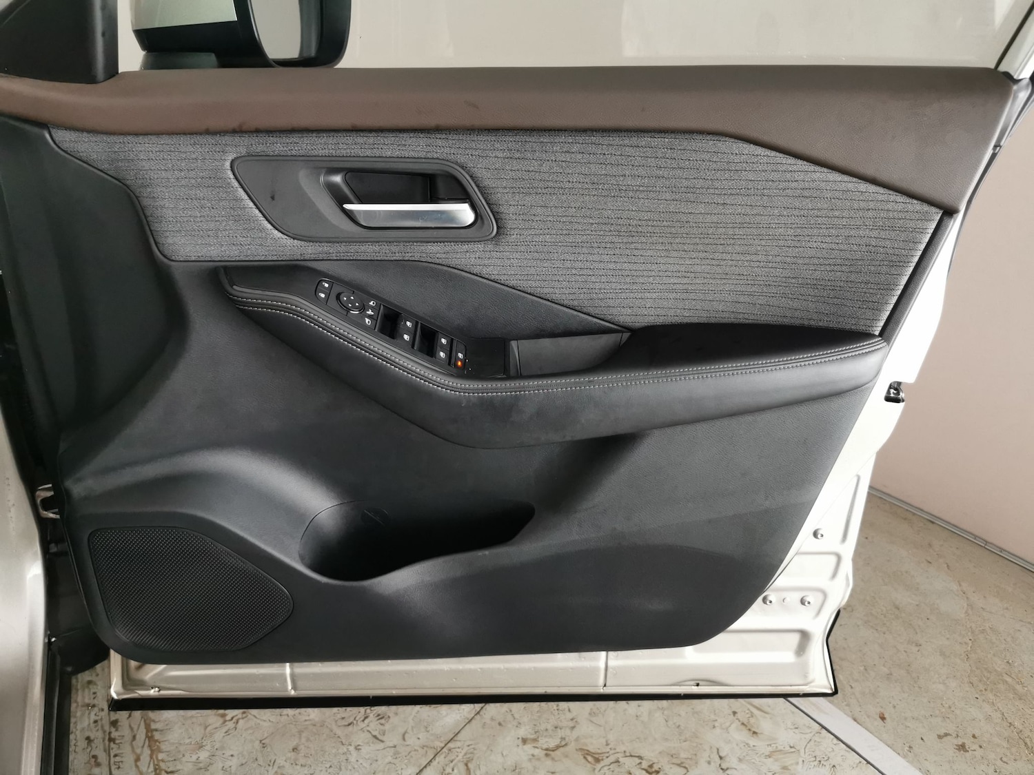 Used Nissan X-Trail 2024 for sale - 76766692: Photo 29