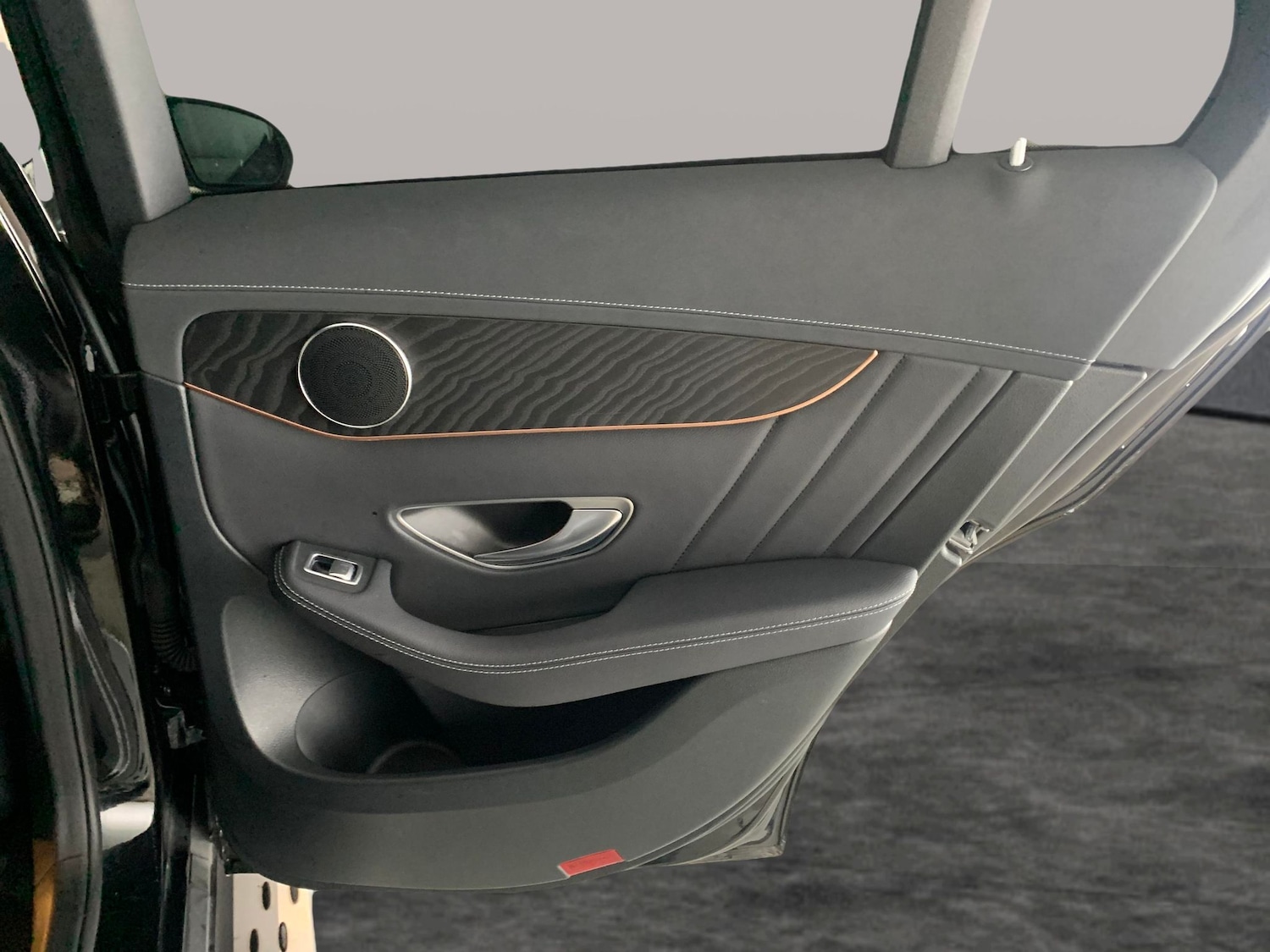 Used Mercedes-Benz EQC 2022 for sale - 76507946: Photo 38