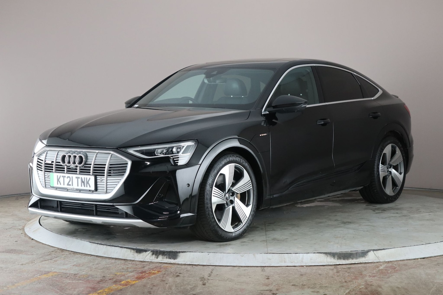 Used Audi e-tron 2021 for sale - 76545138: Photo 1