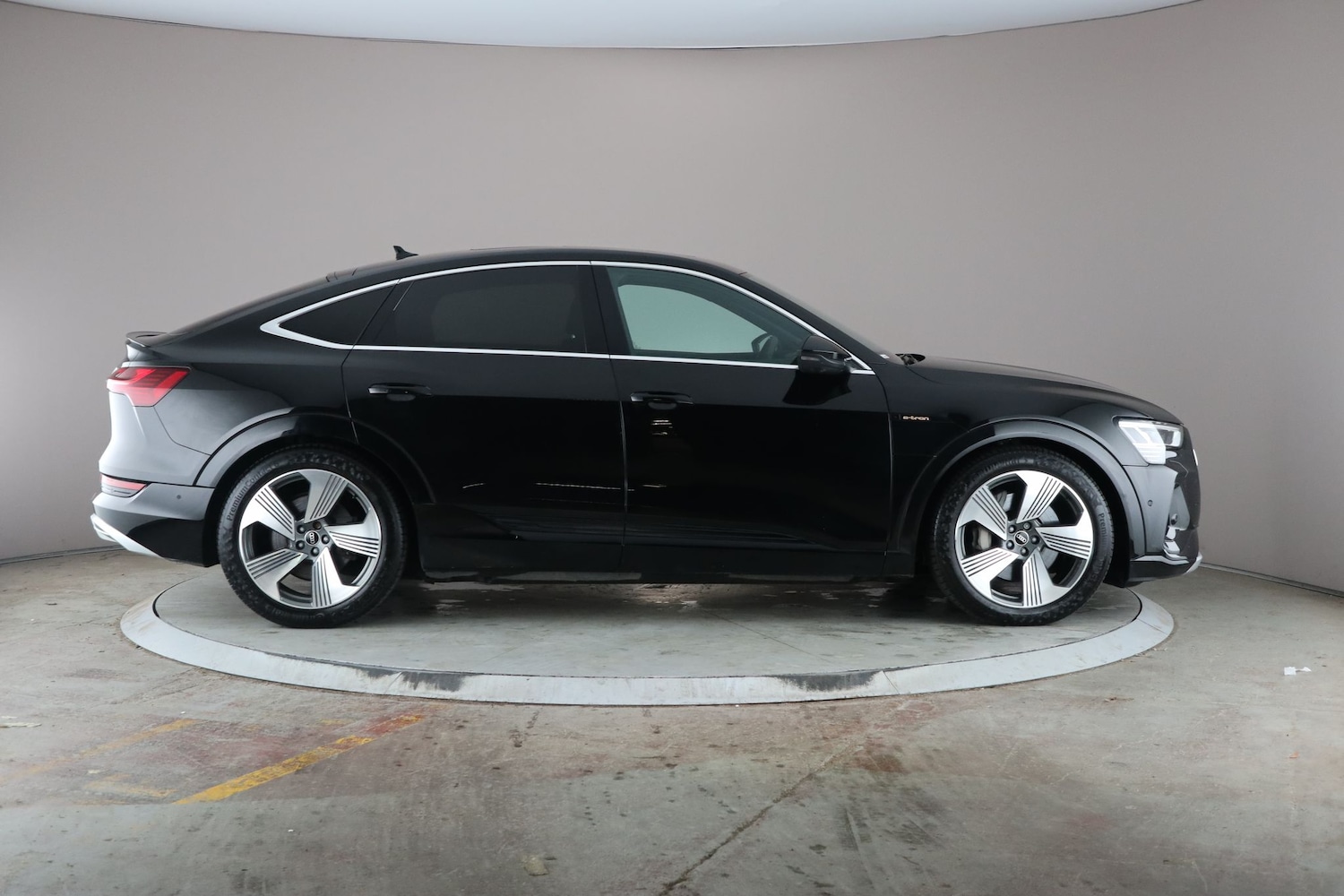 Used Audi e-tron 2021 for sale - 76545138: Photo 12