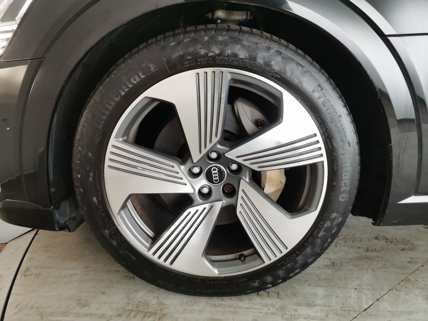 Used Audi e-tron 2021 for sale - 76545138: Photo 32