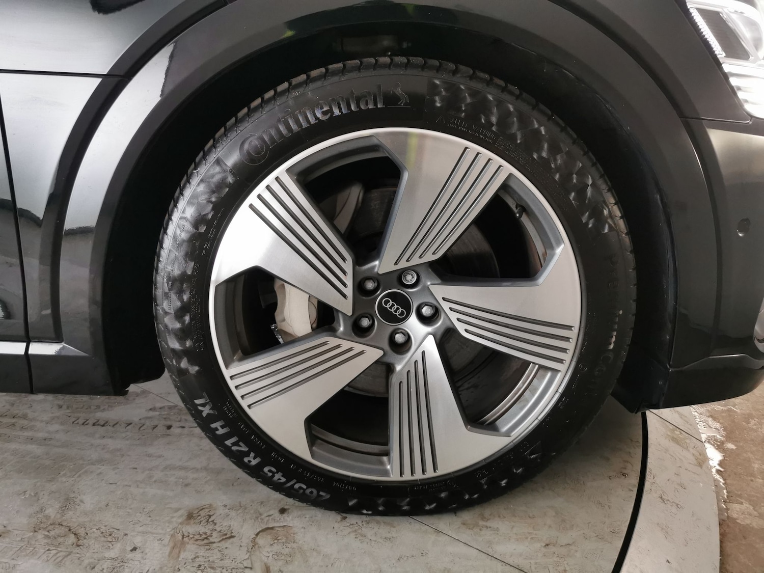 Used Audi e-tron 2021 for sale - 76545138: Photo 33