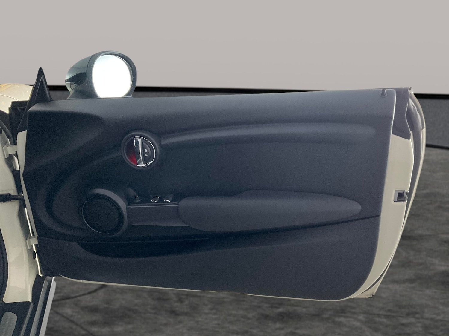 Used MINI Convertible 2016 for sale - 76445227: Photo 36