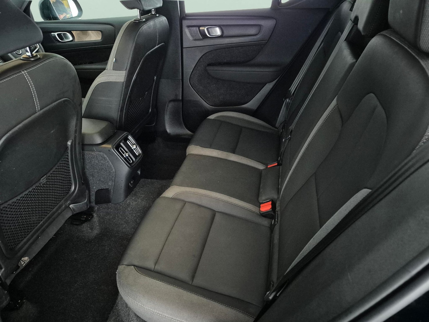 Used Volvo XC40 2023 for sale - 77988740: Photo 25