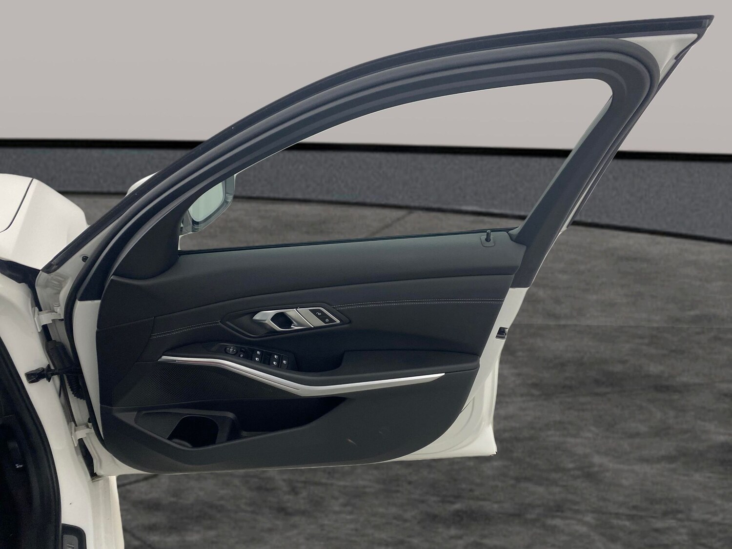 Used BMW 3 Series 2021 for sale - 77360877: Photo 28