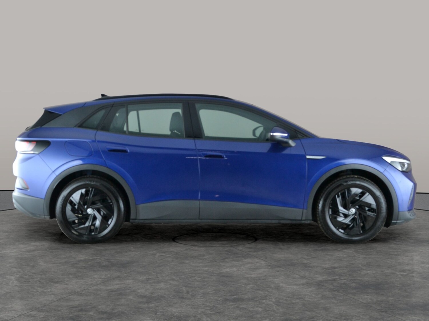 Used Volkswagen ID.4 2022 for sale - 77447788: Photo 9