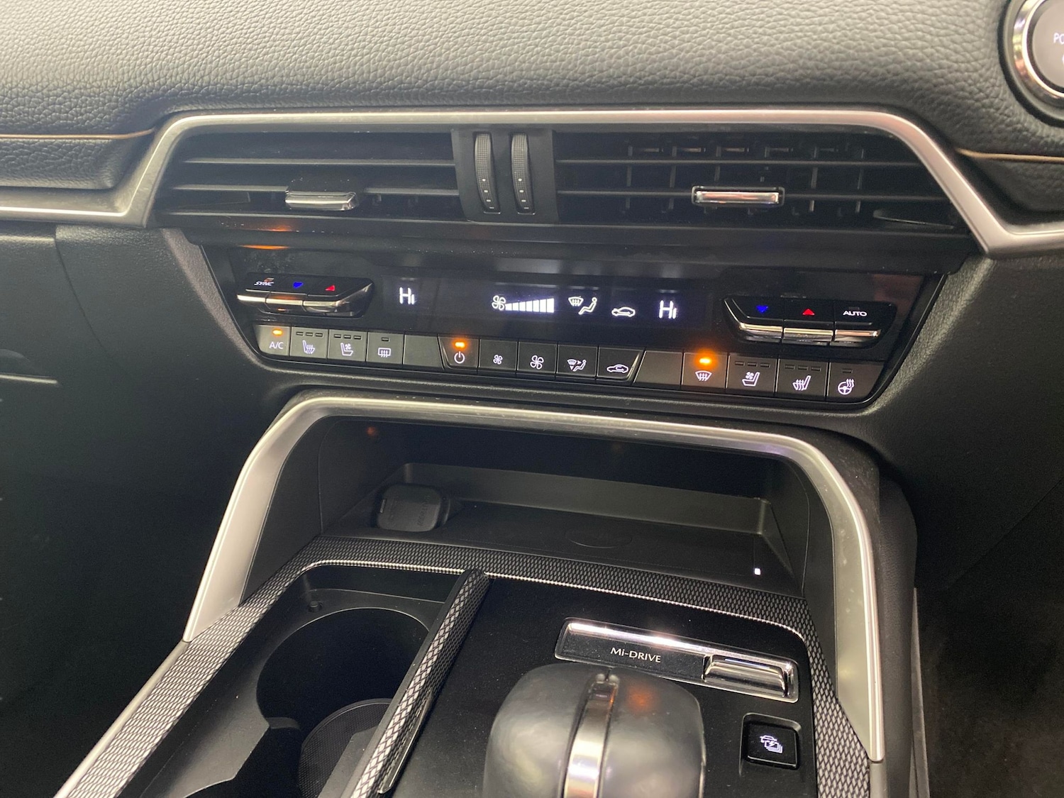 Used Mazda CX-60 2023 for sale - 77259390: Photo 19