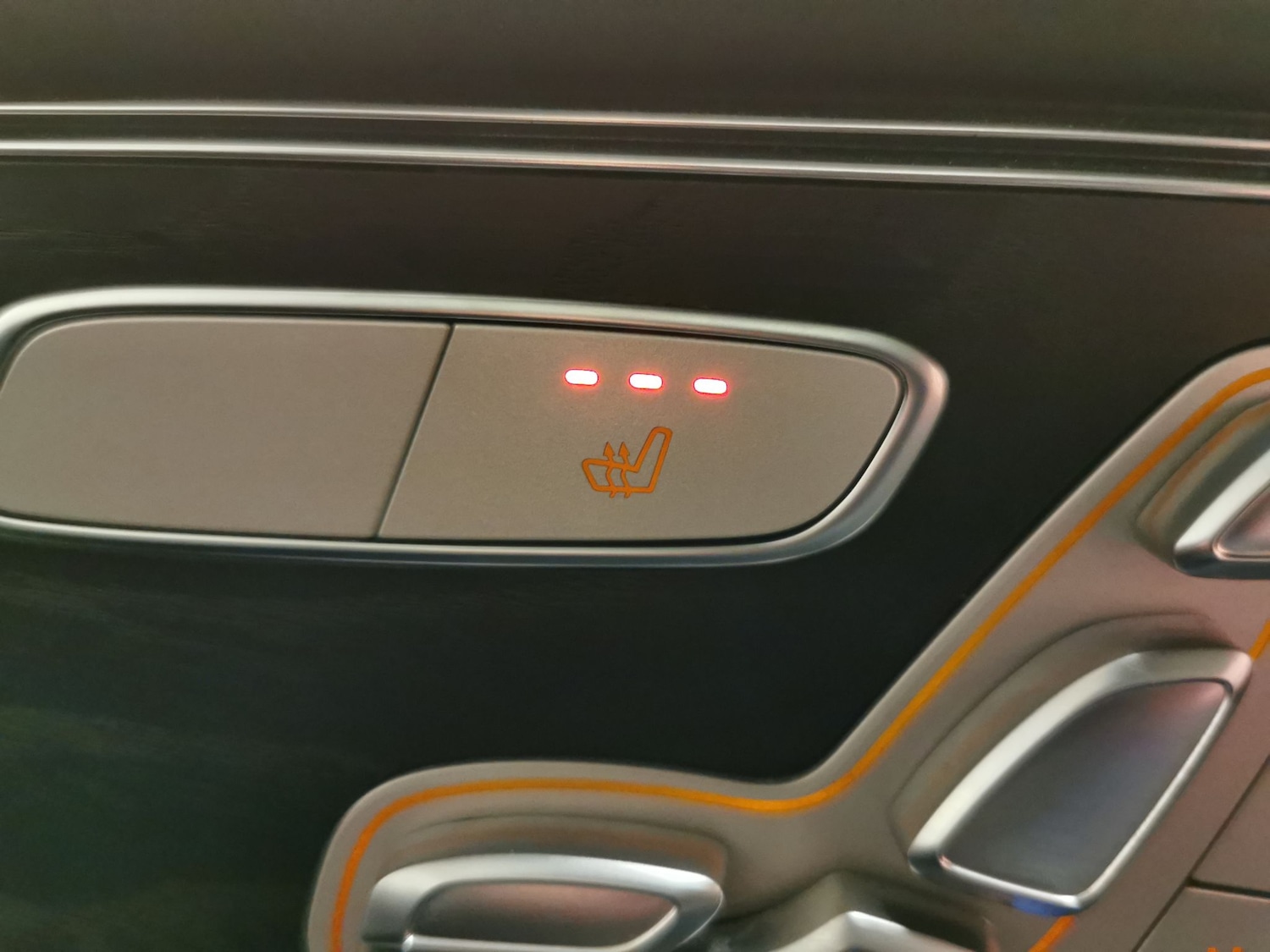 Used Mercedes-Benz EQC 2022 for sale - 76542593: Photo 19