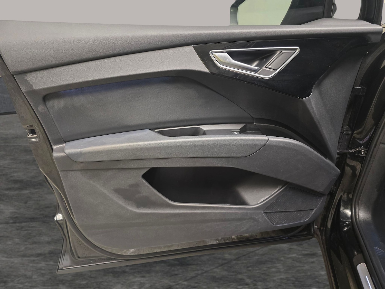 Used Audi Q4 e-tron 2023 for sale - 77447978: Photo 25