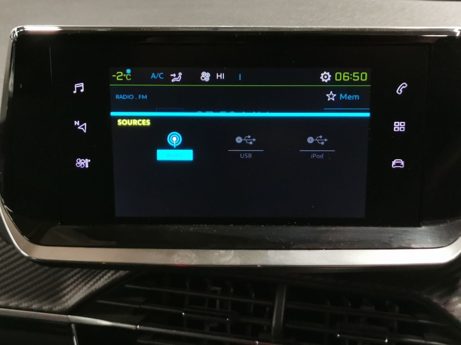 Used Peugeot 2008 2022 for sale - 77274508: Photo 13