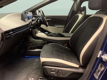 Used Kia EV6 2023 for sale - 79815651: Photo