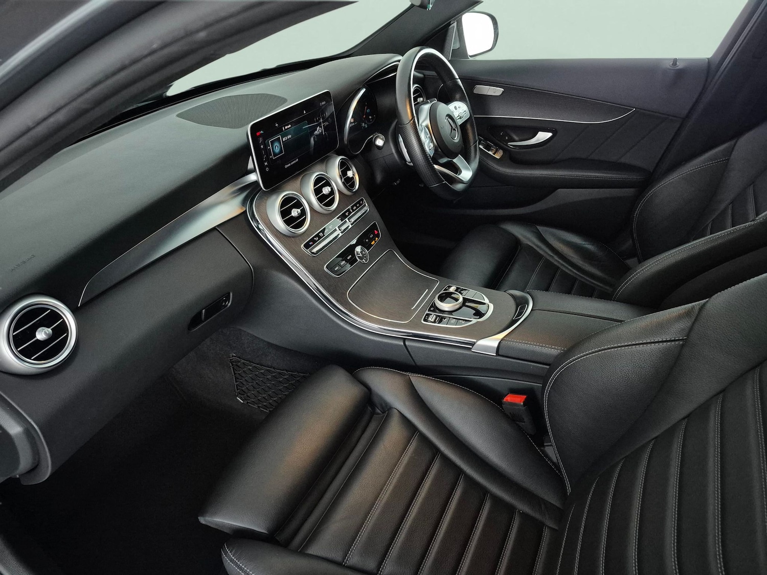 Used Mercedes-Benz C Class 2021 for sale - 78000973: Photo 4