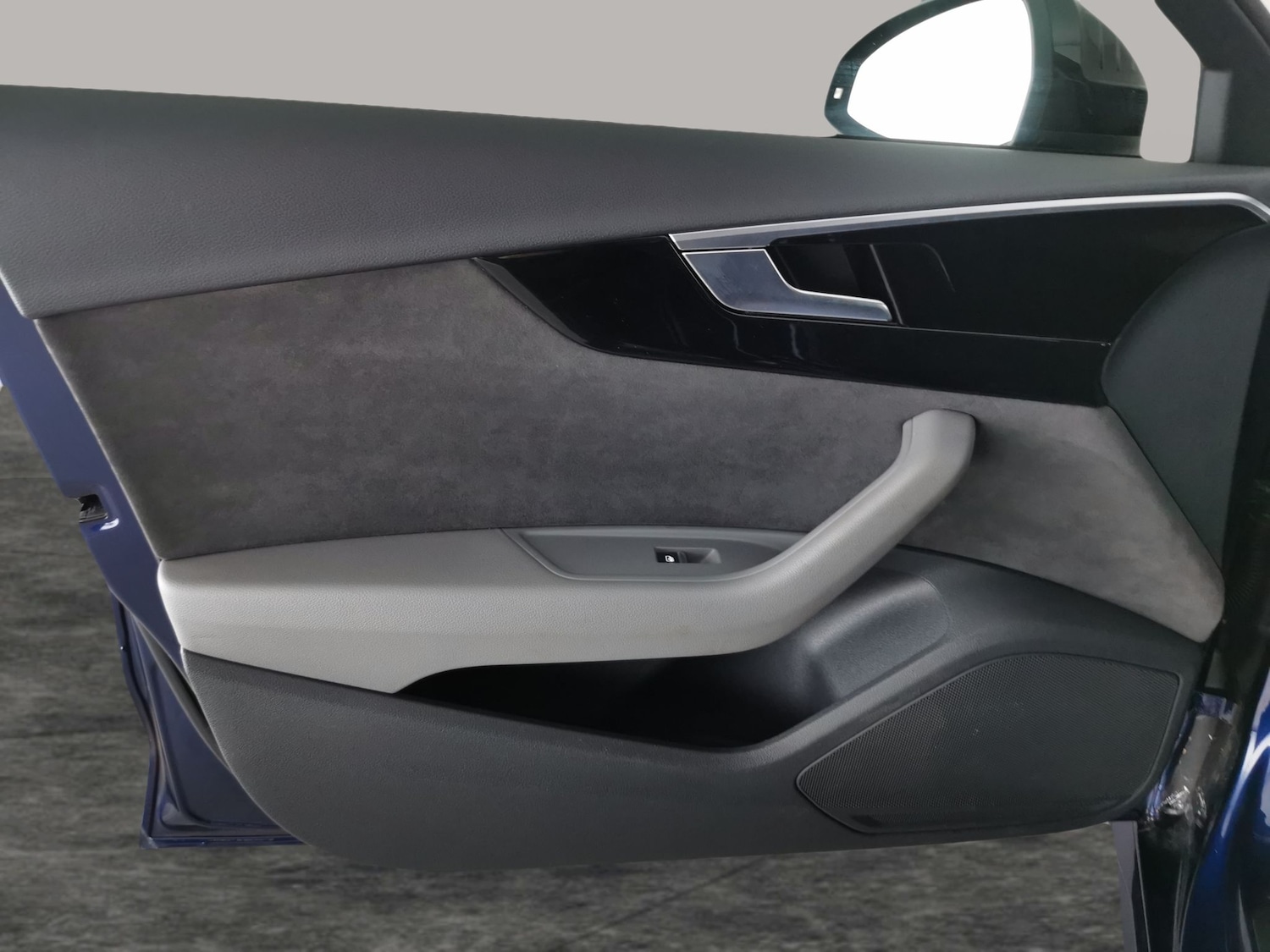 Used Audi A4 2021 for sale - 77003073: Photo 30