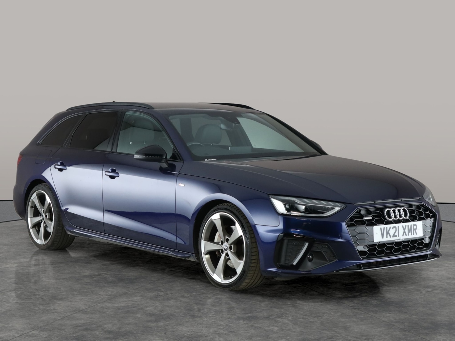 Used Audi A4 2021 for sale - 77003073: Photo 8