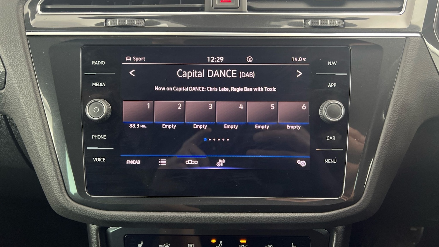 Used Volkswagen Tiguan 2021 for sale - 77180468: Photo 15