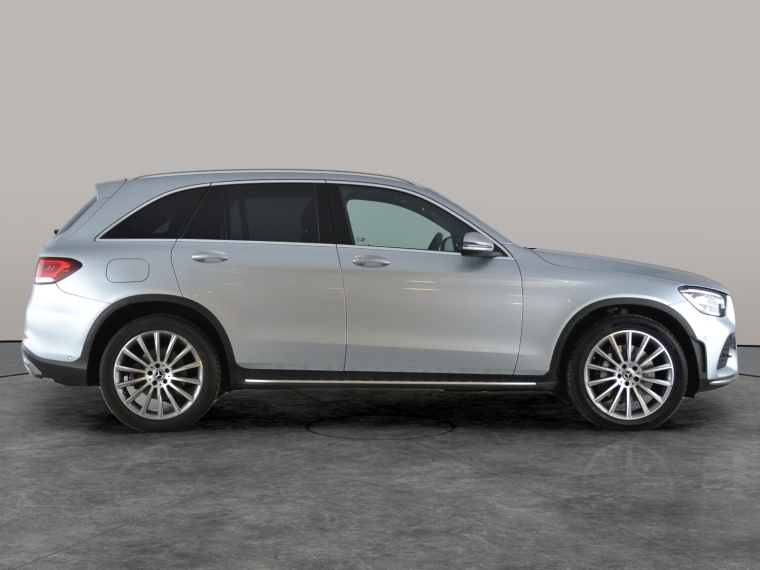 Used Mercedes-Benz GLC 2022 for sale - 77688708: Photo 12